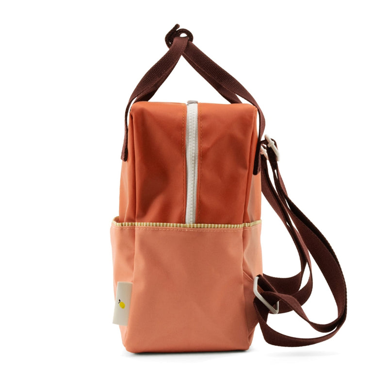 Kleiner Kinderrucksack "Colourblocking  Love Story Red + Moonrise Pink"