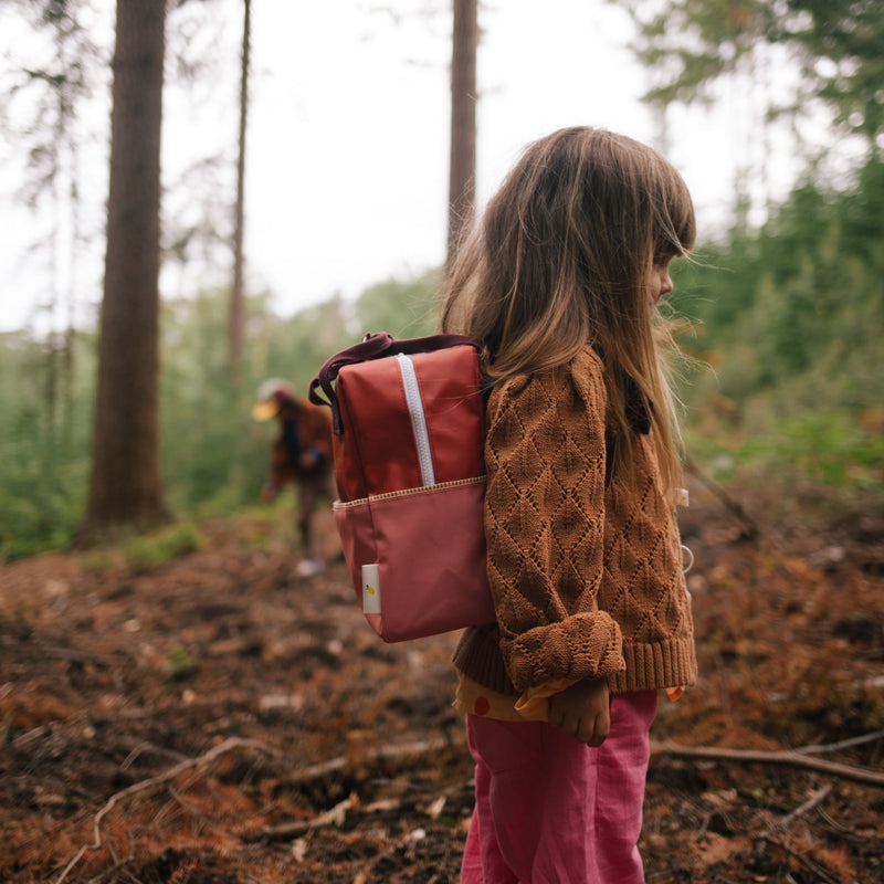 Kleiner Kinderrucksack "Colourblocking  Love Story Red + Moonrise Pink"