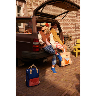 Shopper "Wonders Of The Deep Coral Pink + Sandy Yellow"