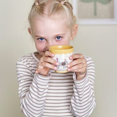 Tasse "Celebrate Gelb"