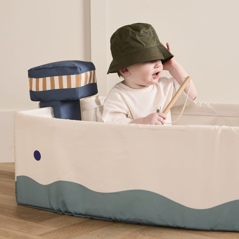 Fischerboot aus Stoff mit Angelset