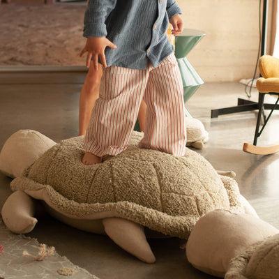 Sitz- & Spielkissen "Mrs. Turtle"