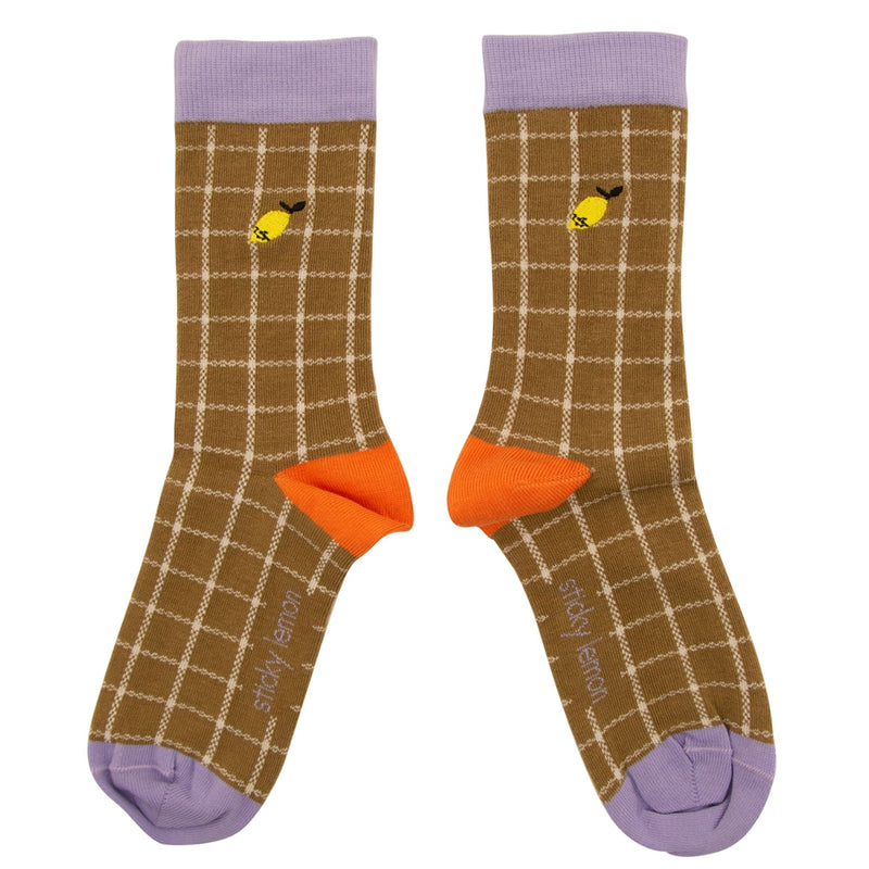Socken "Farmhouse Check Soil Green"