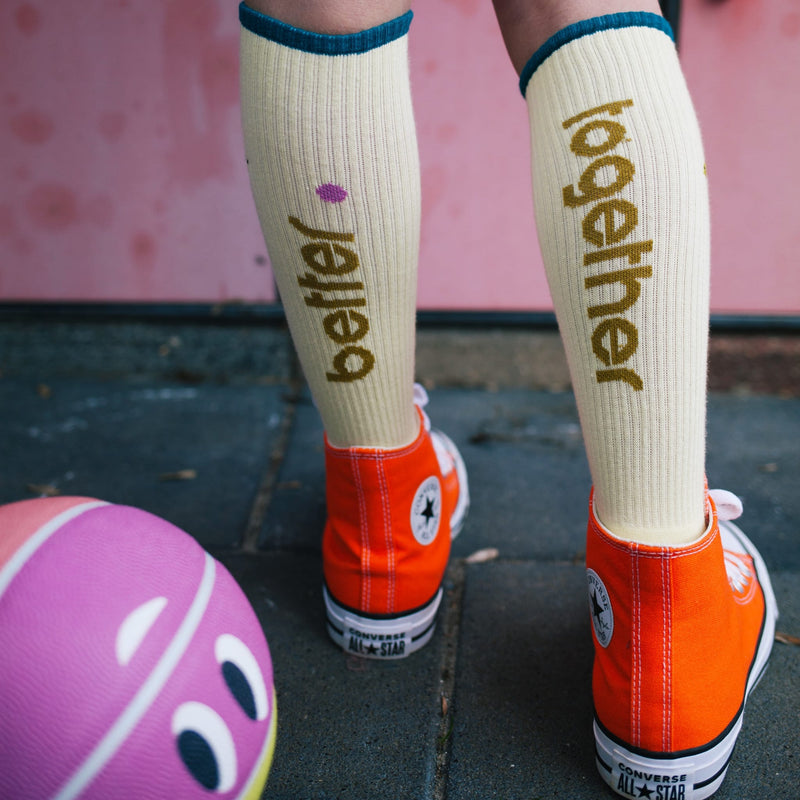 Sportliche Kniestrümpfe – Better Together