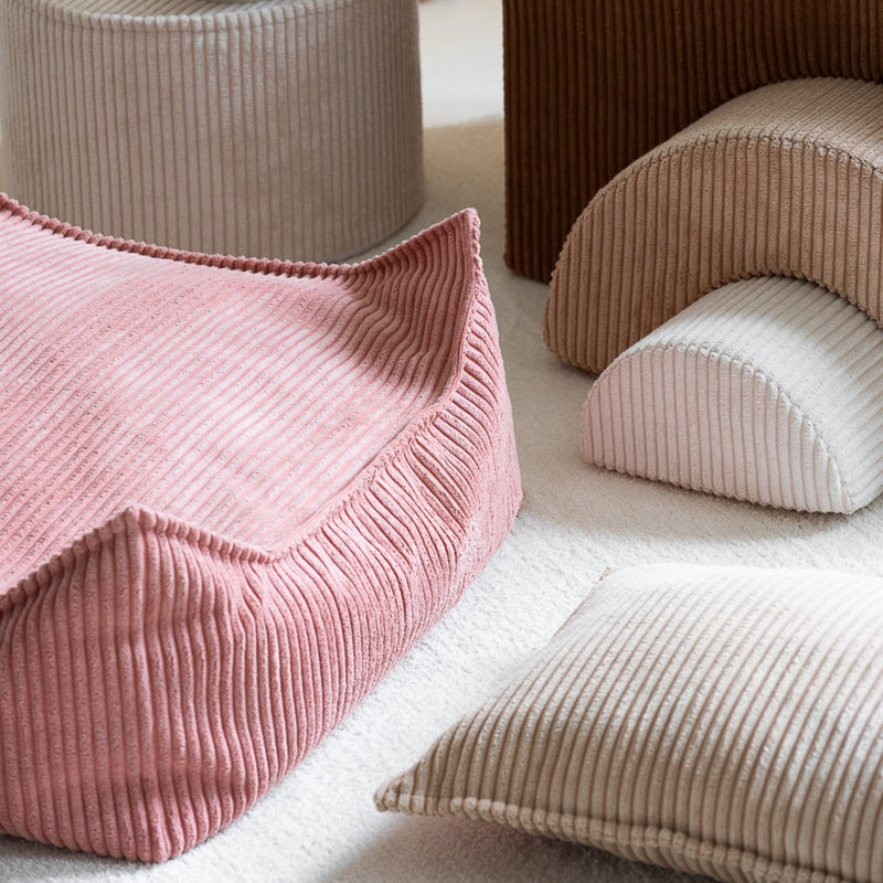 Sitzhocker "Square Pink Mousse"