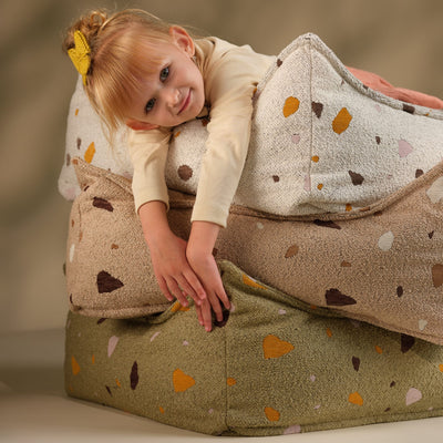 Sitzhocker "Square Terrazzo Moss"