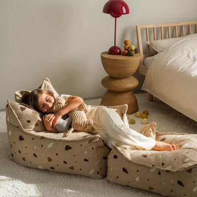 Sitzhocker "Square Terrazzo Sand"