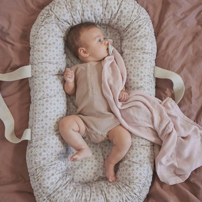 Tragbares Babynest “Autumn Rose”