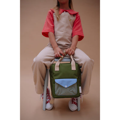 Kleiner Kinderrucksack "Envelope - Tickling grass"