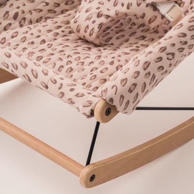 Babywippe “Growing Leonie Latte"