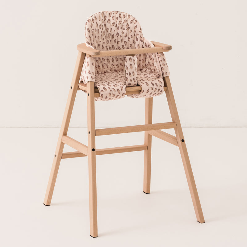 Mitwachsender Hochstuhl mit Tablett und Kissen "Growing Green / leonie latte"