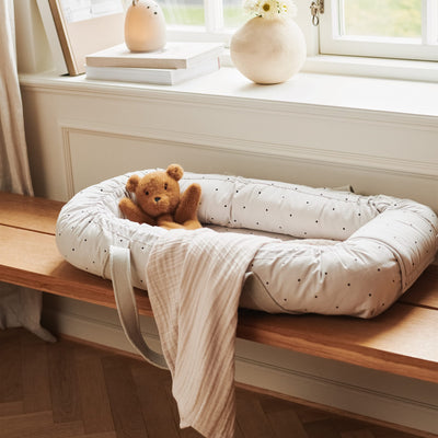 Babynest “Gro Classic Dot Dumbo Grey"