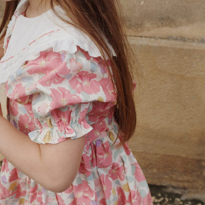 Kleid für Mädchen "Coeur Fleur Anglaise"