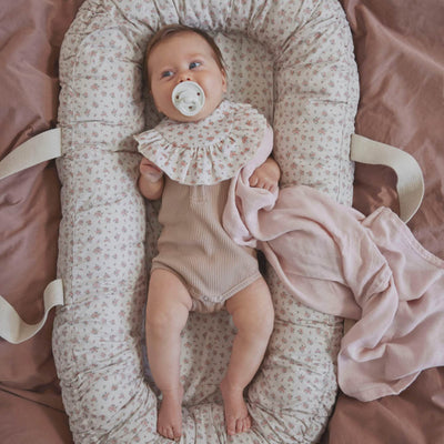 Tragbares Babynest “Autumn Rose”