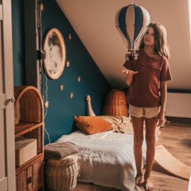 Heißluftballon “Marineblau / Weiß“ M