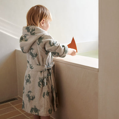 Kinder-Bademantel “Lilana Crab / Sandy"