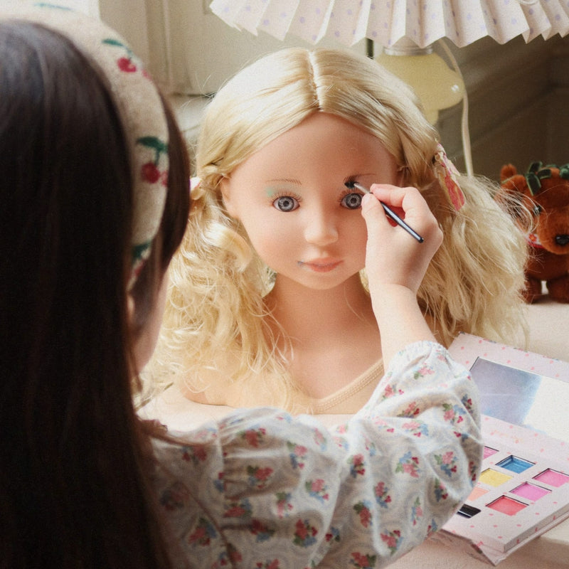 Schminkpuppe "Lili Make Up Salon"