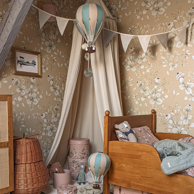 Heißluftballon “Pastel Green/Beige“ S