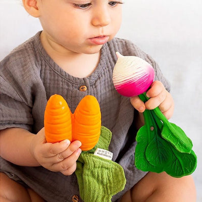 Mini-Beißspielzeug "Ramona the Radish"