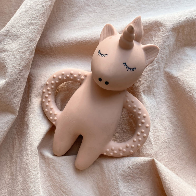 Beißring aus Naturkautschuk “Unicorn Rose”