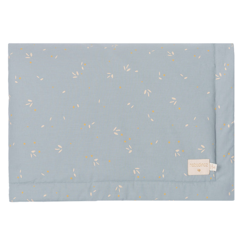 Kinderdecke “Laponia Willow Soft Blue” 100x140 cm
