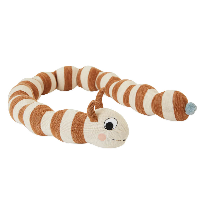 Kuscheltier “Leo Larva Figure – Caramel / Offwhite”