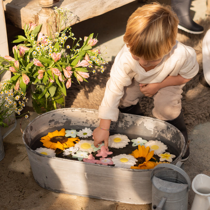 Beißring aus Naturkautschuk “Margarita The Daisy”