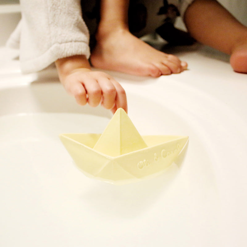 Badespielzeug “Origami Boat Vanilla”
