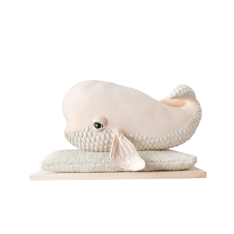 Kuscheltier “Small Lady Beluga”