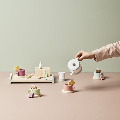 Spielzeug Tee-Set “Bistro” aus Holz