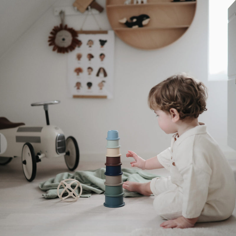Stapelbecher “Stacking Cups Forest”